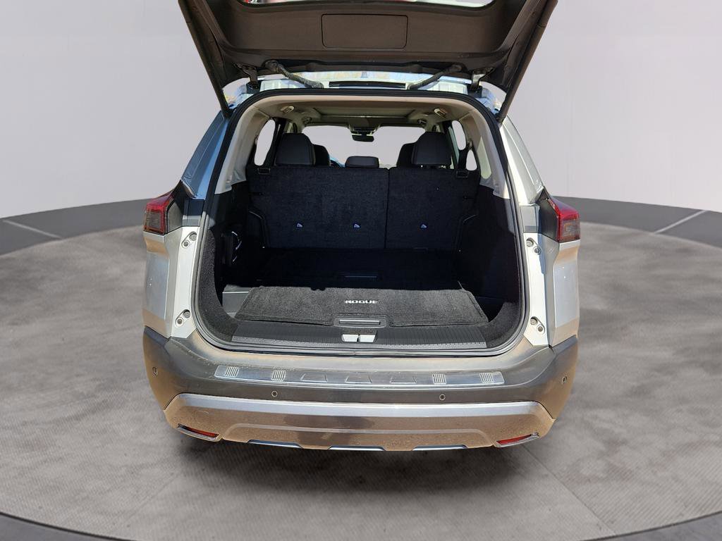 Used 2023 Nissan Rogue SL w/ SL Premium Package image 12