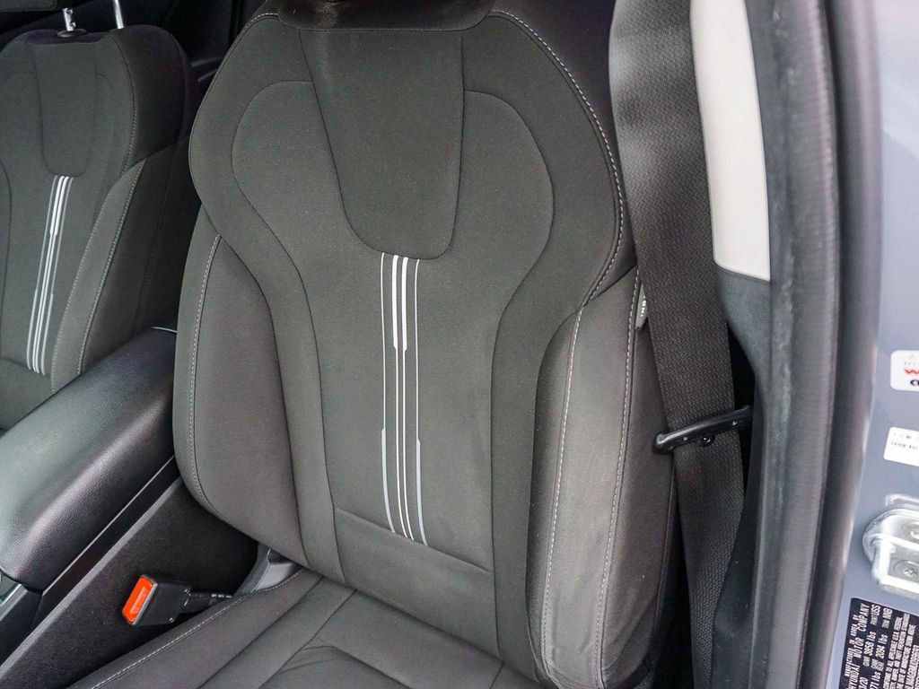 Used 2021 Hyundai Elantra SEL w/ Convenience + Premium Package FWD image 20