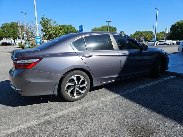 Used 2017 Honda Accord EX-L image 7