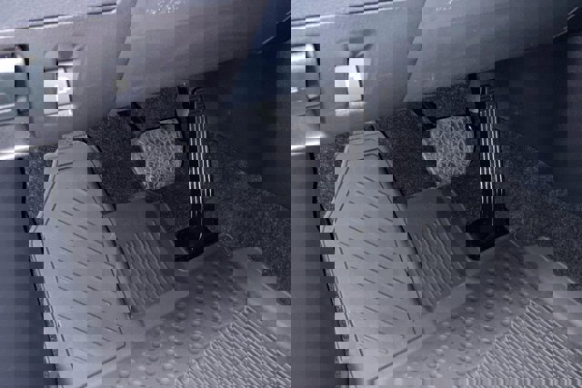 Used 2026 Toyota Highlander Platinum image 38