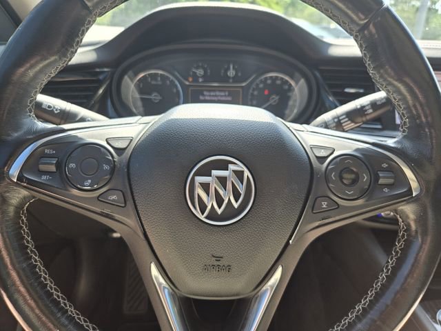Used 2019 Buick Regal Essence w/ Driver Confidence Package I image 26
