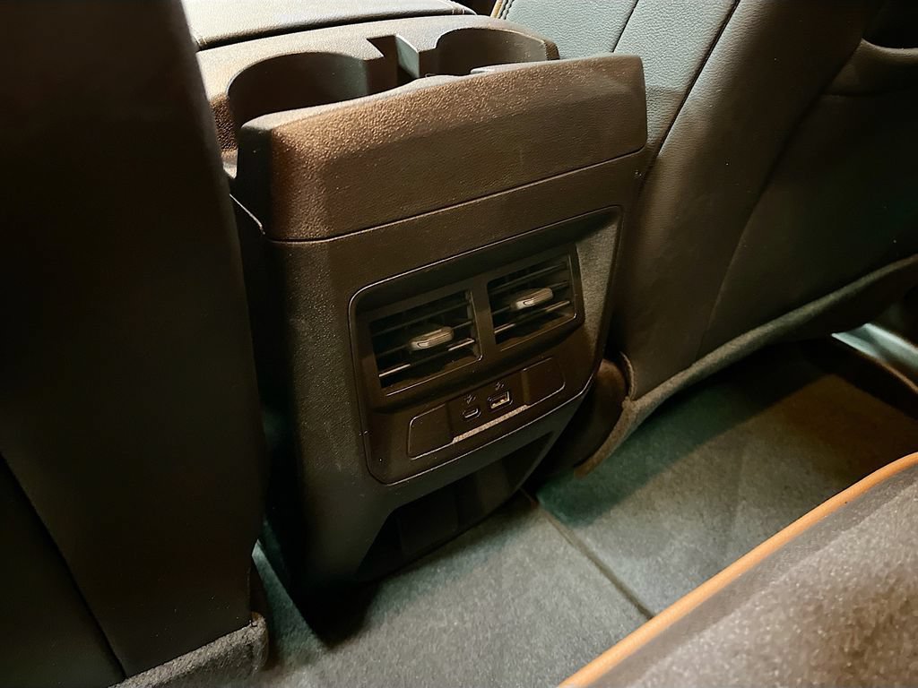 Used 2023 GMC Canyon AT4 w/ AT4 Premium Package AWD/4WD image 26