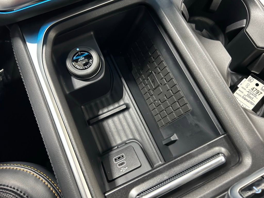 New 2025 Ford Expedition Tremor image 20