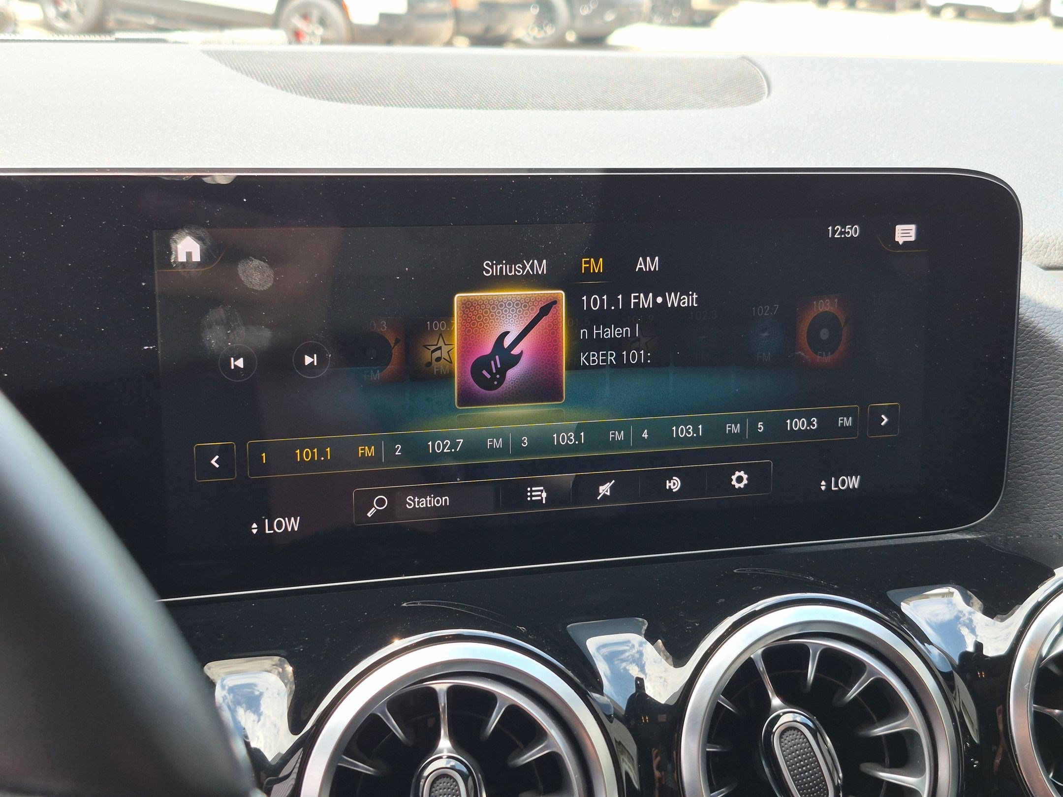 Certified 2023 Mercedes-Benz GLA 250 4MATIC image 22