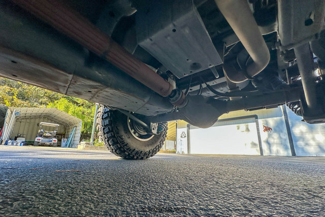 Used 2016 Jeep Wrangler Unlimited Rubicon w/ Connectivity Group image 76