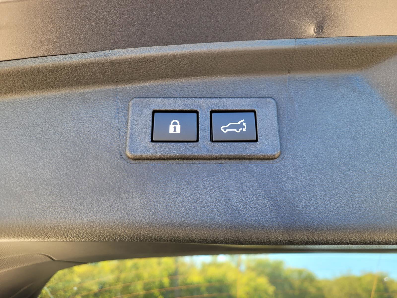 New 2025 Subaru Outback Limited image 19