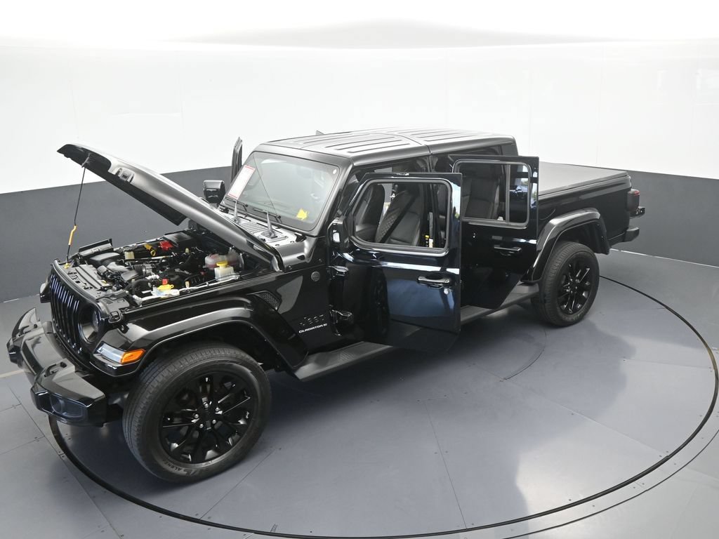 Used 2023 Jeep Gladiator Overland AWD/4WD image 64