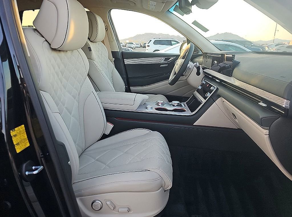 Used 2026 Genesis GV80 3.5T Prestige image 9