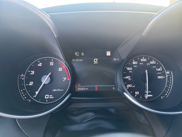 Used 2022 Alfa Romeo Giulia Veloce image 15