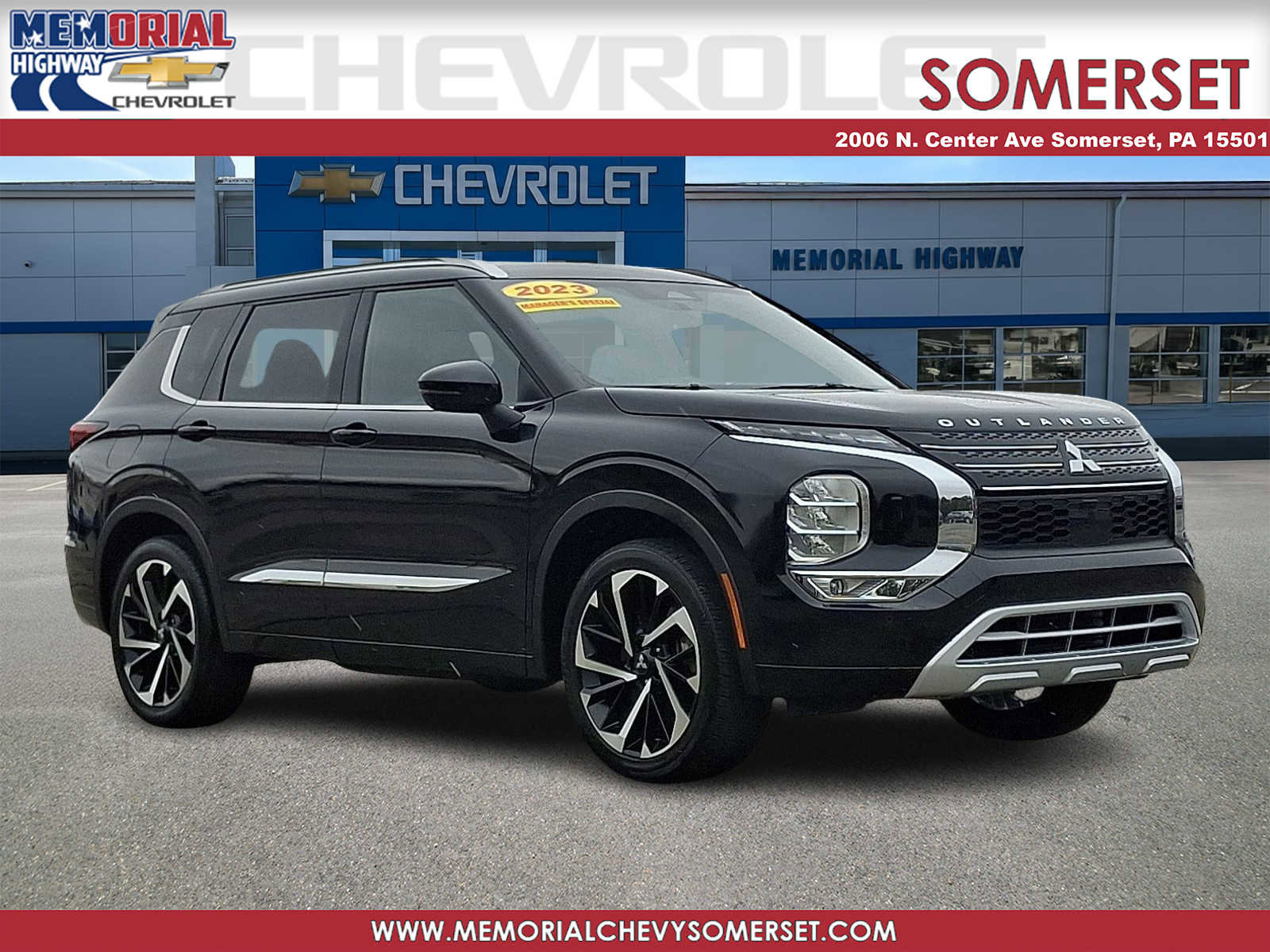 Used 2023 Mitsubishi Outlander SEL image 1