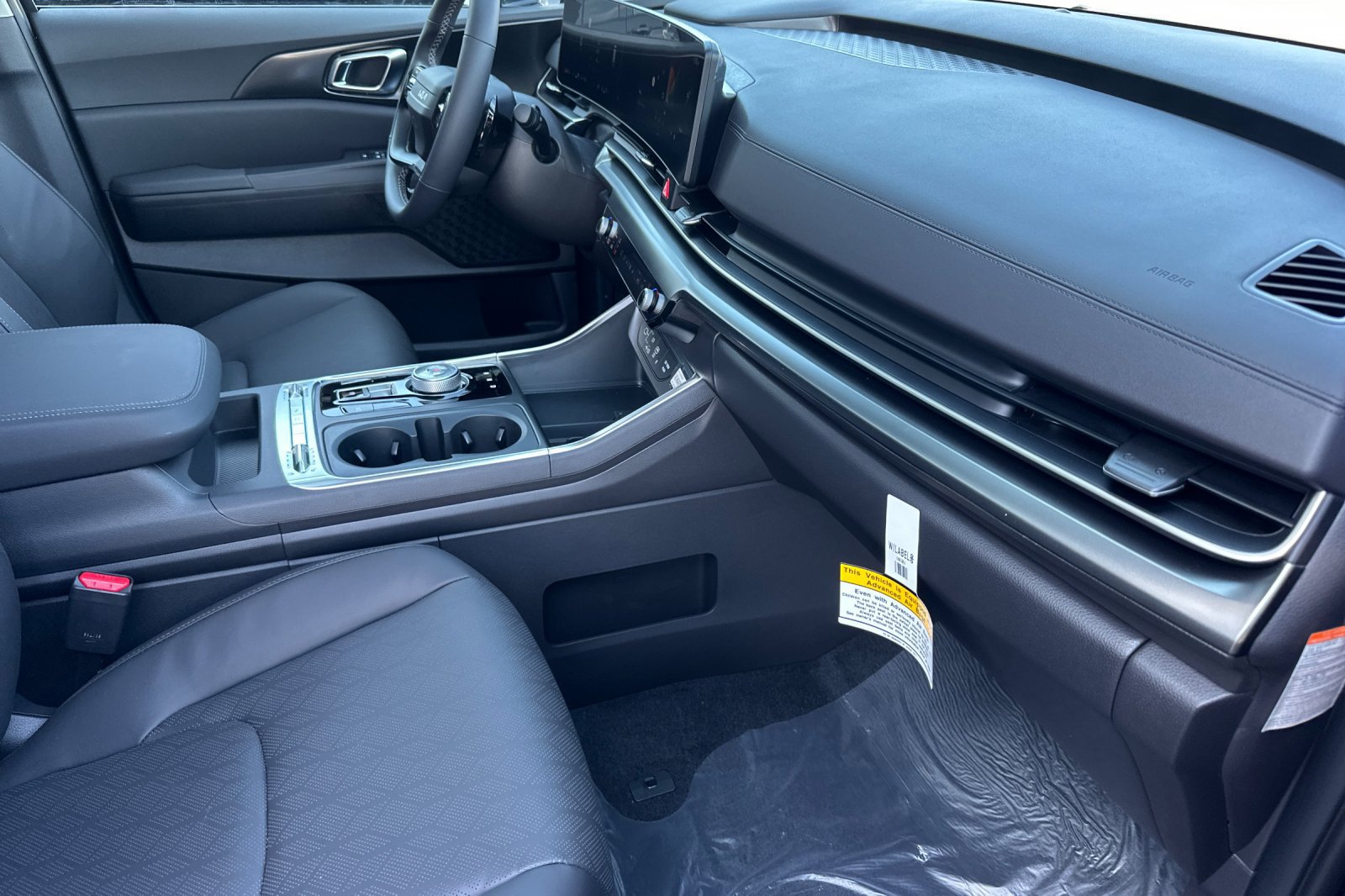 New 2027 Kia Carnival SX FWD image 17