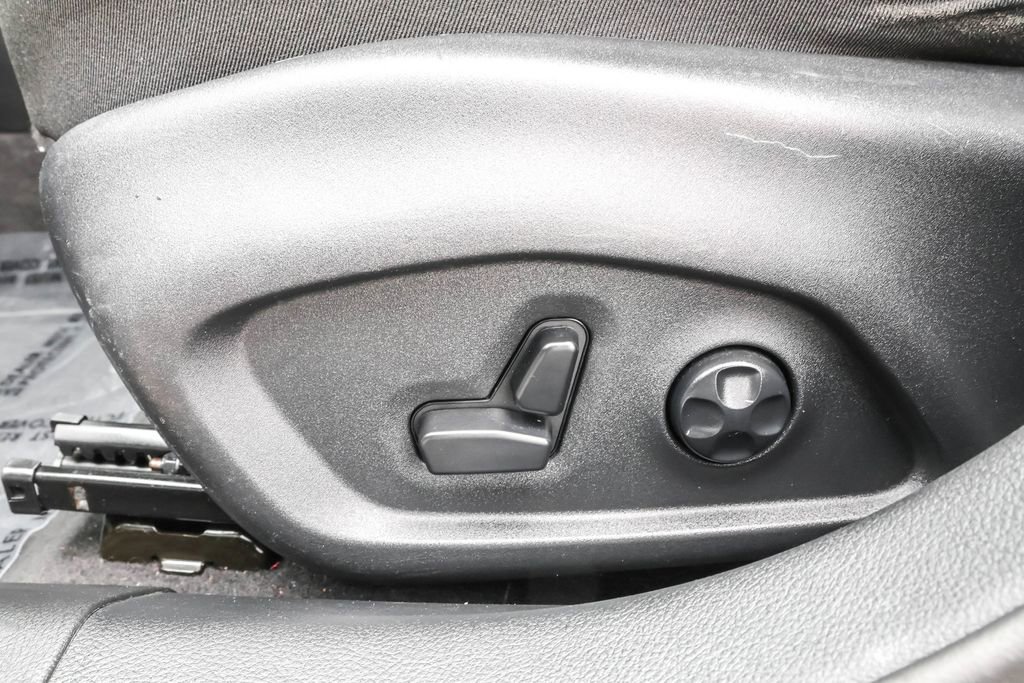 Used 2018 Jeep Compass Limited w/ Navigation Group image 9