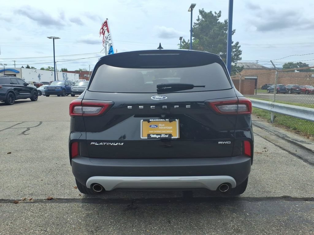 Certified 2023 Ford Escape Platinum w/ Premium Technology Package AWD/4WD image 8