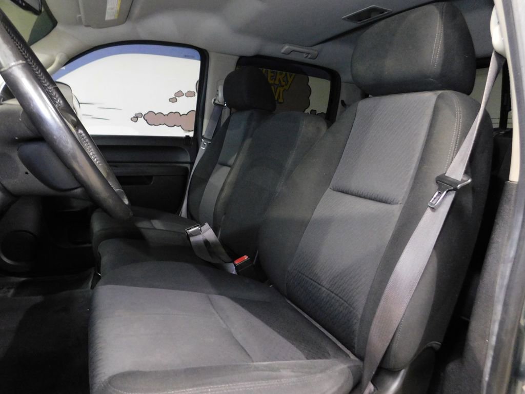 Used 2011 Chevrolet Silverado 2500 LT w/ Interior Plus Package AWD/4WD image 41