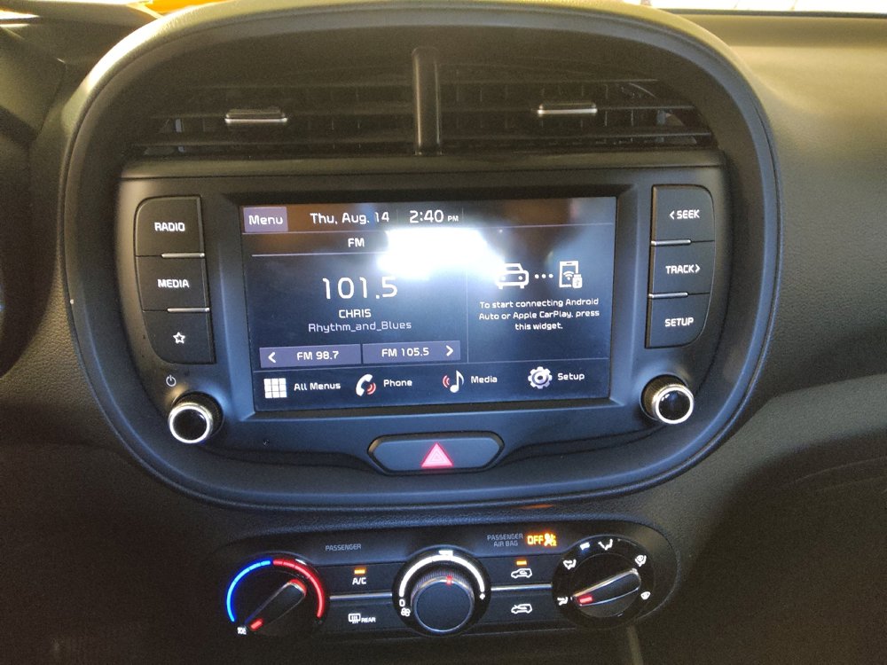 Used 2023 Kia Soul LX w/ LX Technology Package image 25