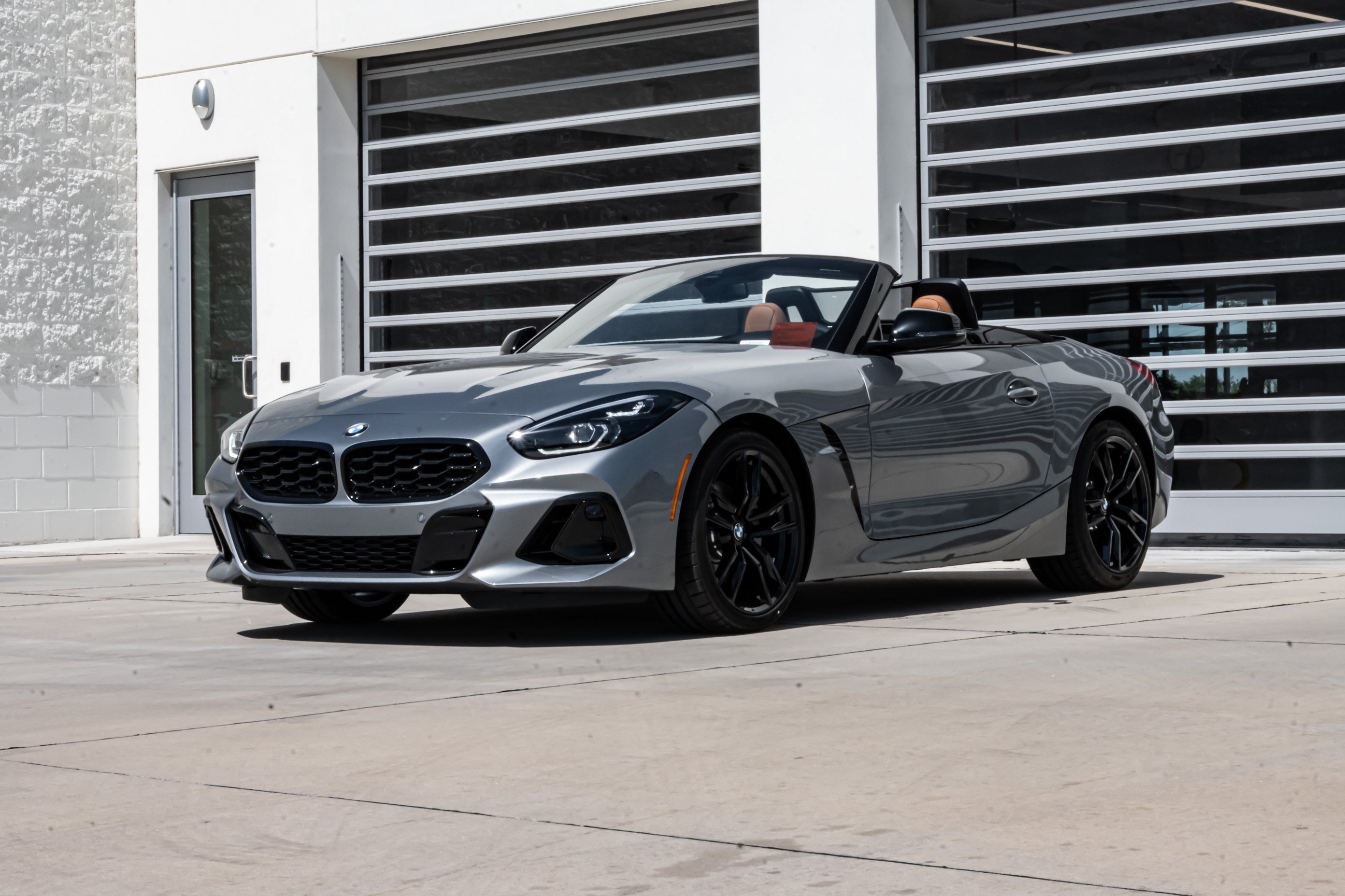 New 2026 BMW Z4 sDrive30i w/ Premium Package RWD image 3