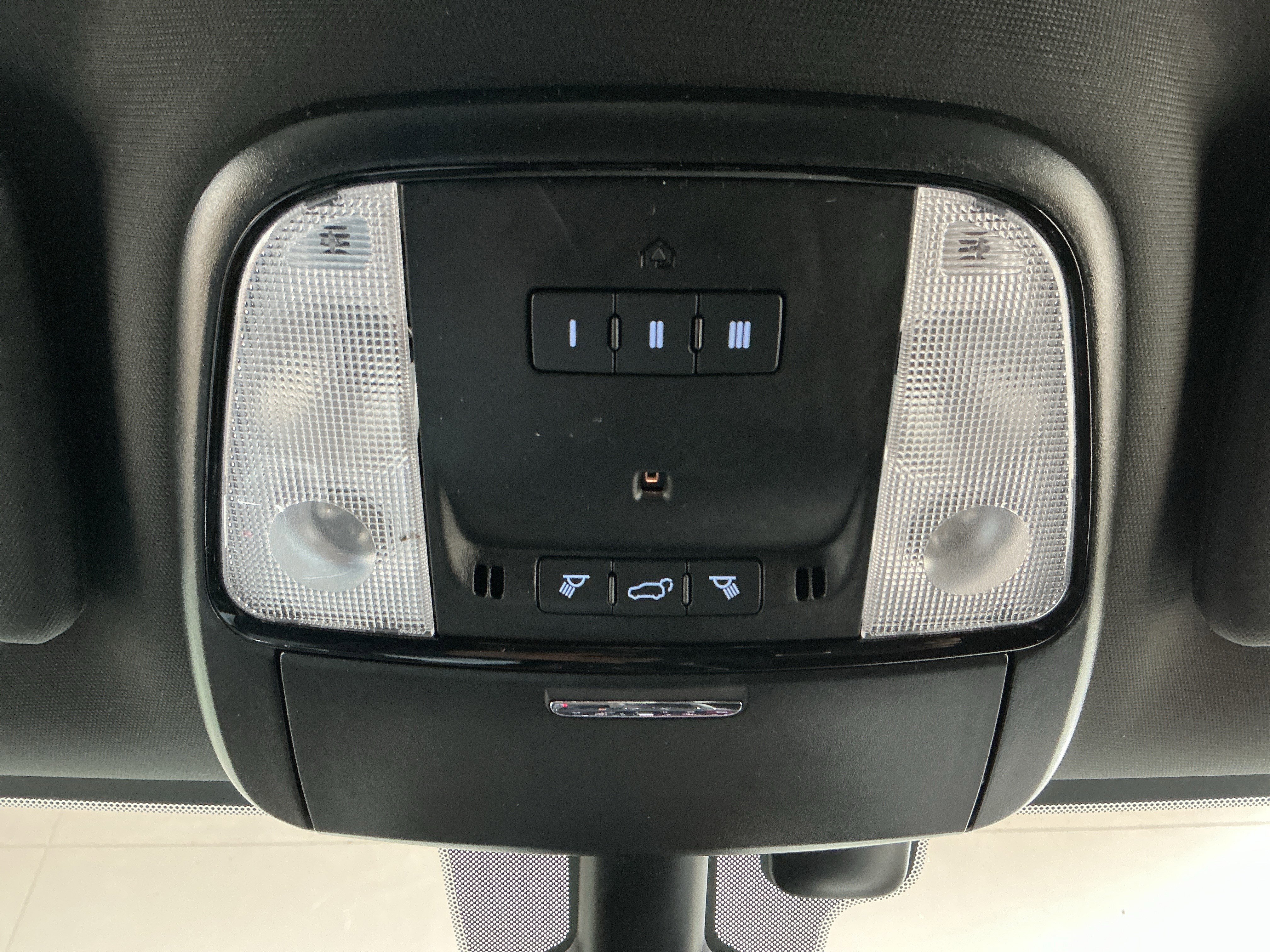 Used 2024 Dodge Durango R/T w/ Trailer Tow Group IV image 17