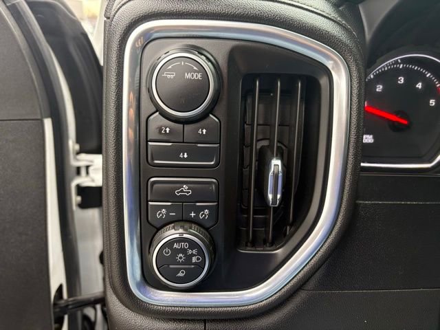 Used 2023 Chevrolet Silverado 2500 LT image 23