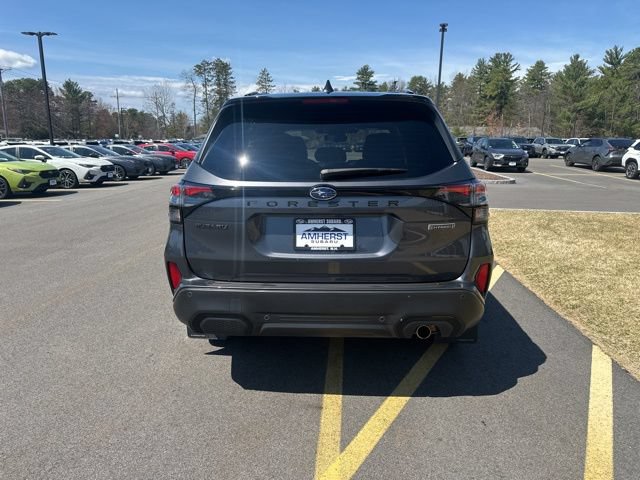 Used 2025 Subaru Forester Touring AWD/4WD image 6