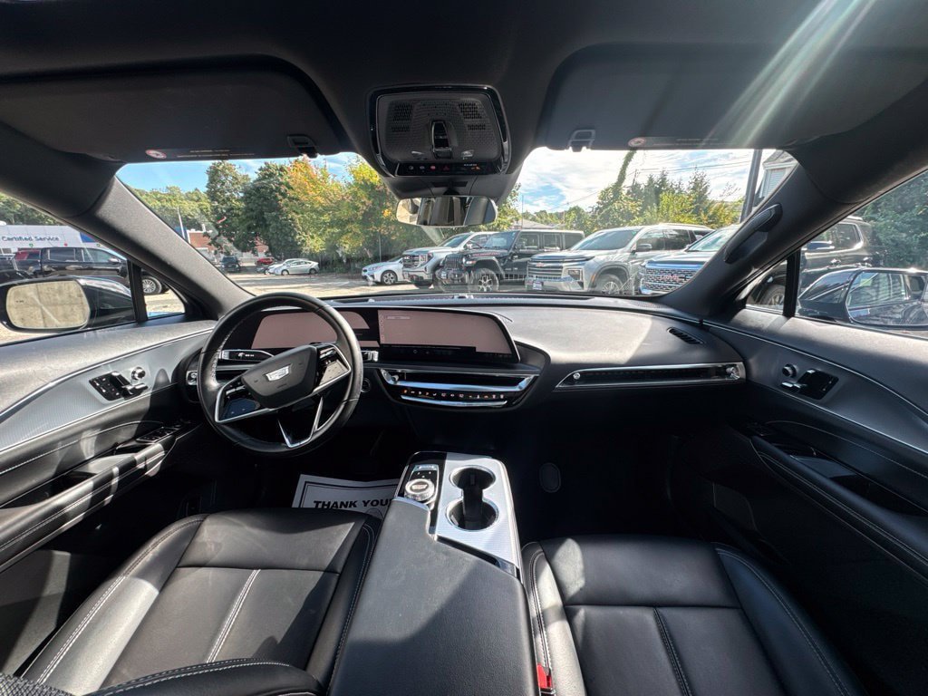 Used 2024 Cadillac Lyriq Tech w/ Driver Assist Package AWD/4WD image 24
