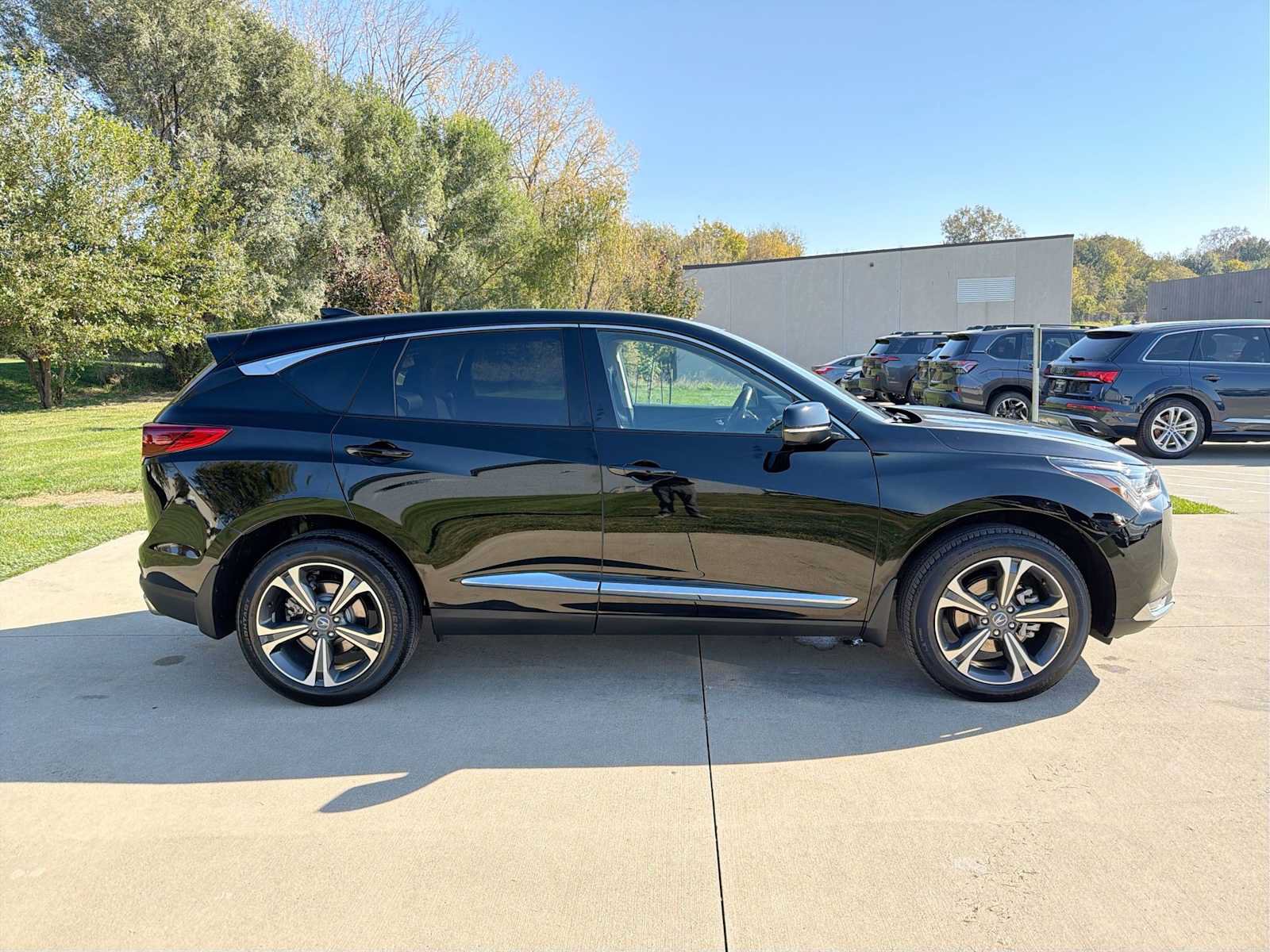 Used 2022 Acura RDX w/ Advance Package AWD/4WD image 7