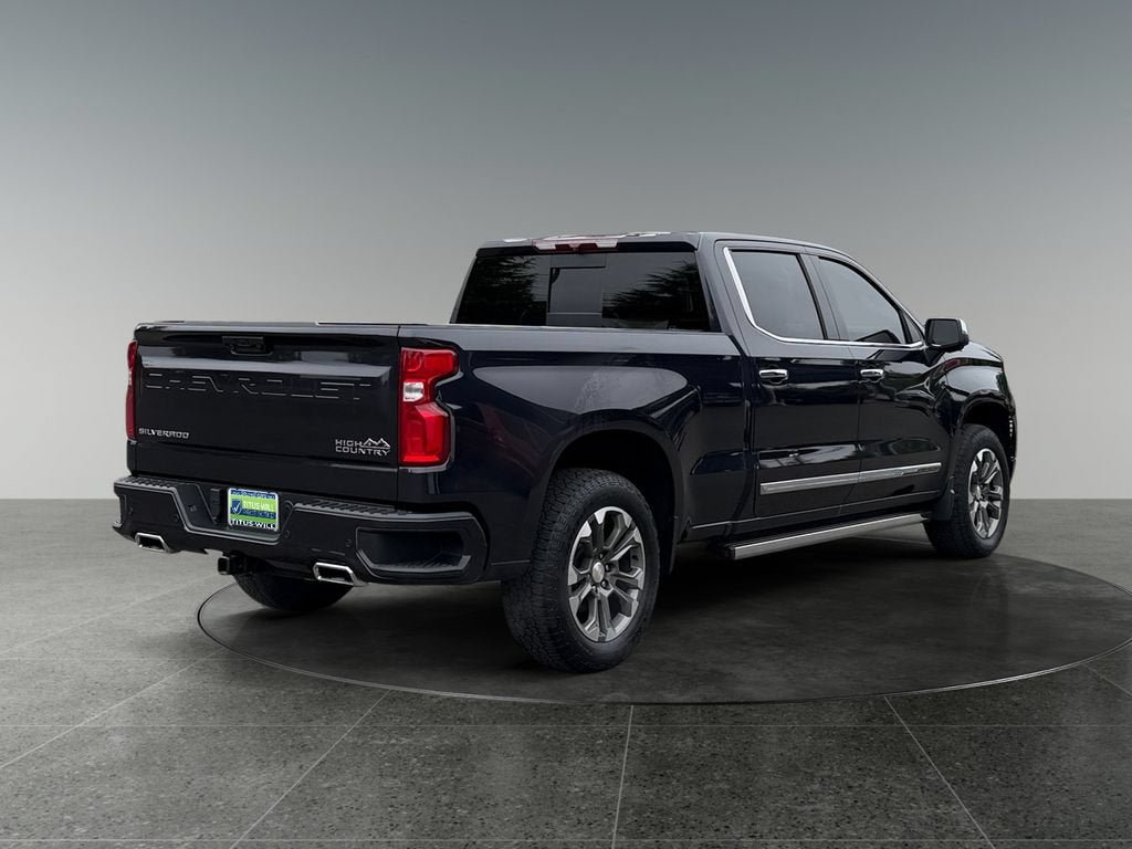 Used 2022 Chevrolet Silverado 1500 High Country w/ Z71 Off-Road Package AWD/4WD image 9