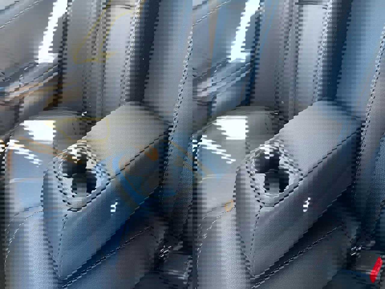 Used 2018 Honda Civic Touring image 25