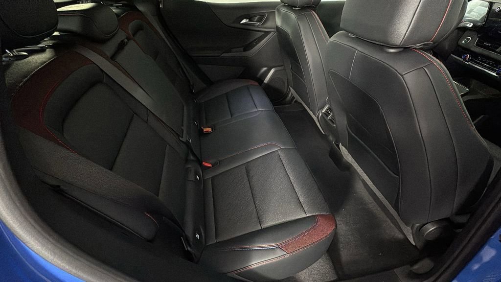 New 2025 Chevrolet Equinox RS w/ Safety and Technology Package image 29