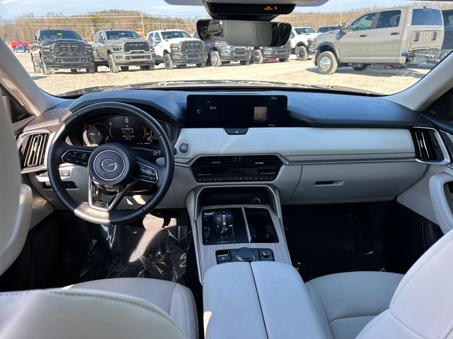 Used 2024 MAZDA CX-90 Plug-In Hybrid w/ Premium Plus image 9