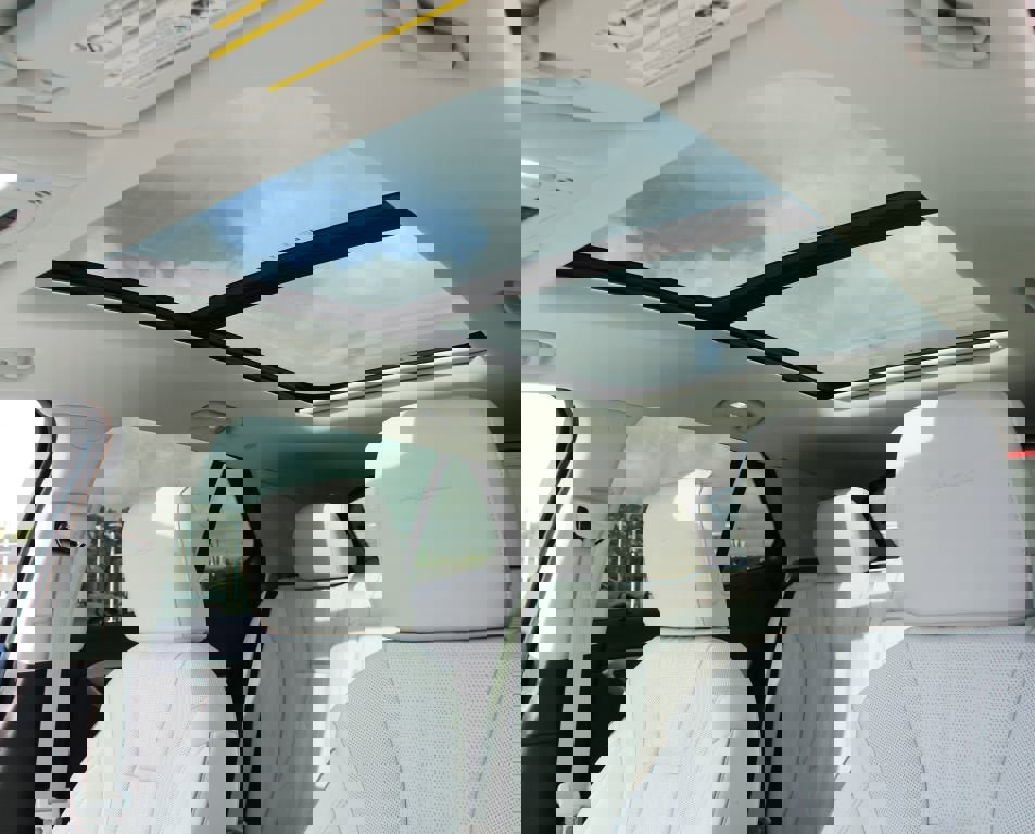 Used 2024 Buick Envision Avenir image 6