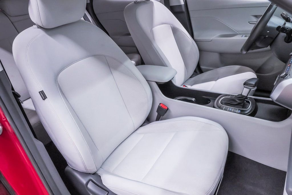 Certified 2024 Hyundai Kona SEL image 13