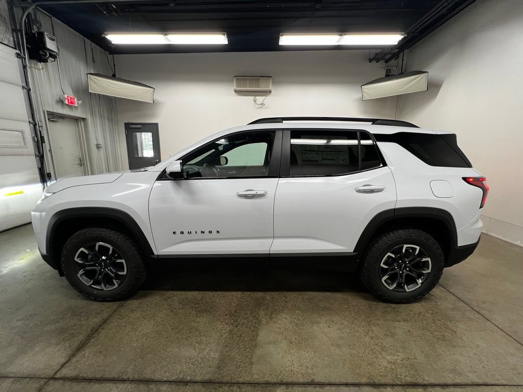 New 2026 Chevrolet Equinox ACTIV w/ Convenience Package III FWD image 7