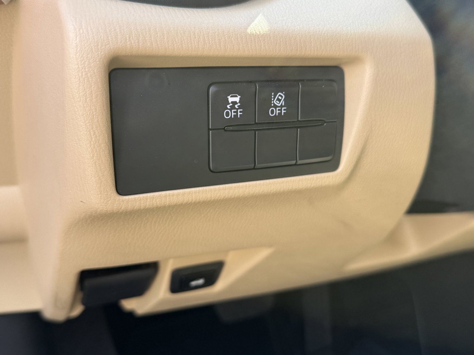 Used 2019 MAZDA MX-5 Miata RF Grand Touring RWD image 19
