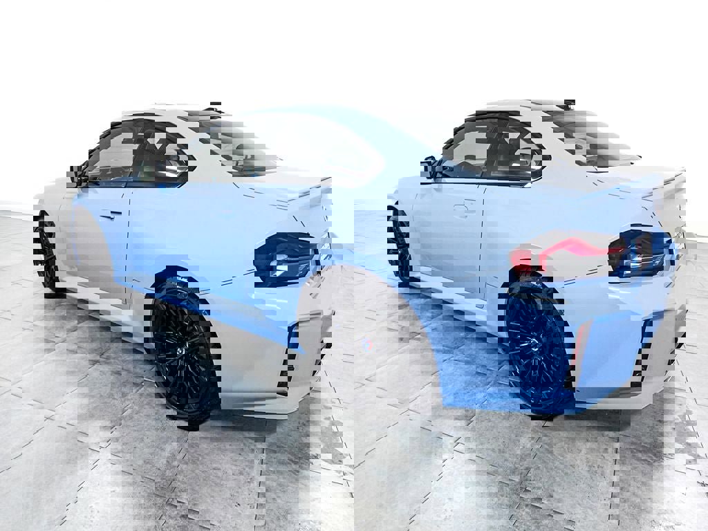 Used 2023 BMW M2 RWD image 4