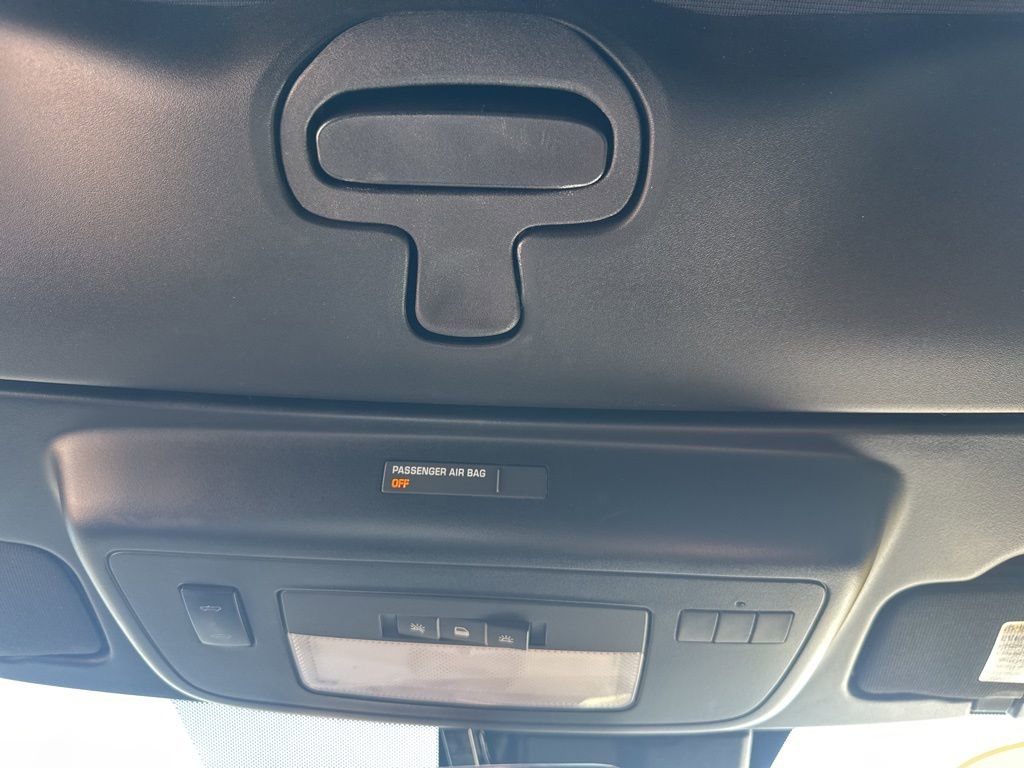 Used 2013 Chevrolet Camaro SS image 12