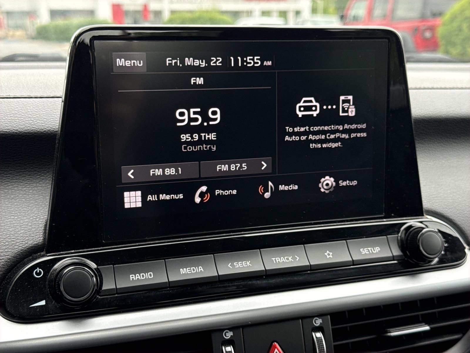 Used 2023 Kia Forte LXS w/ LXS Technology Package FWD image 9