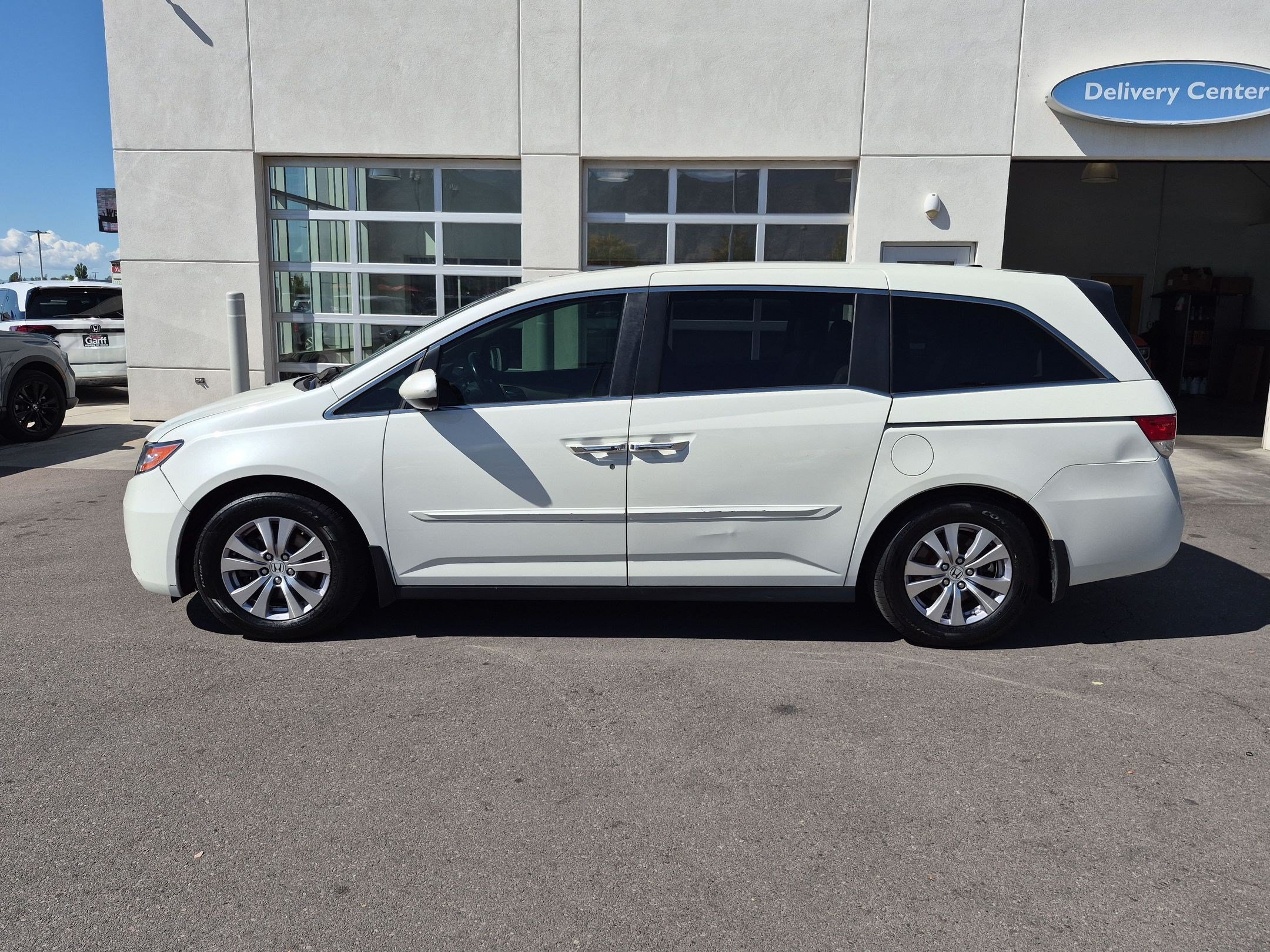 Used 2016 Honda Odyssey EX-L image 9