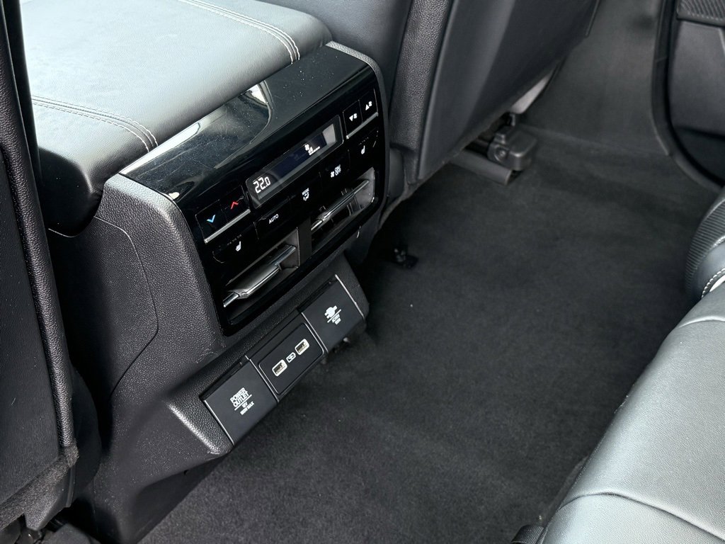 Used 2022 Acura MDX SH-AWD w/ Advance Package image 20