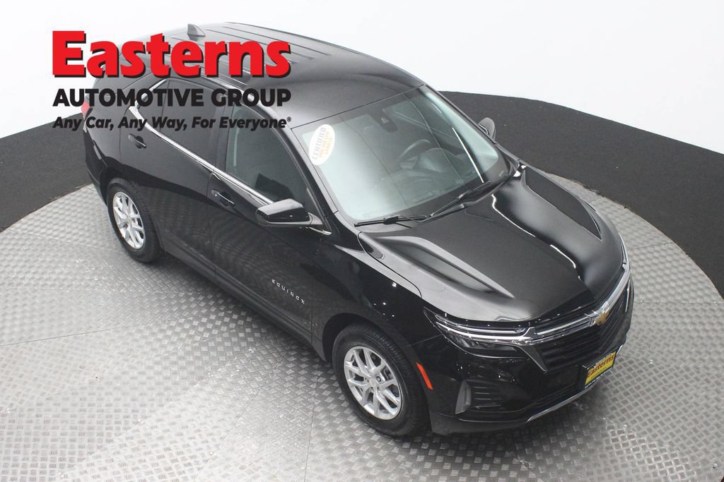 Used 2024 Chevrolet Equinox LT w/ LPO, Floor Liner Package AWD/4WD image 3