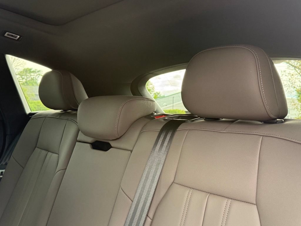 Used 2025 Audi Q5 Premium w/ Convenience Package AWD/4WD image 20