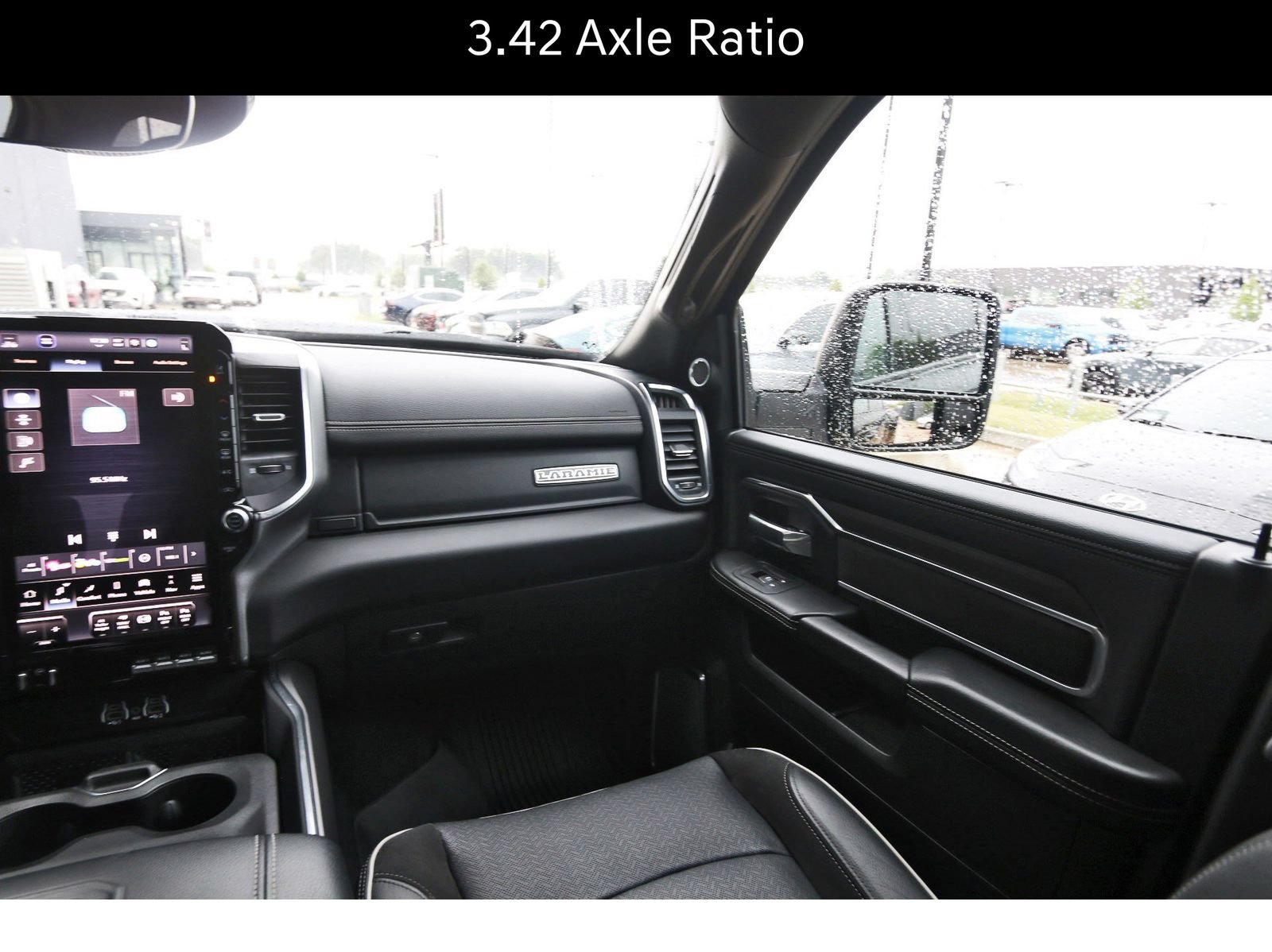 Used 2025 RAM 3500 Laramie AWD/4WD image 12
