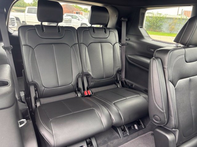 Used 2024 Jeep Grand Cherokee L Limited AWD/4WD image 26