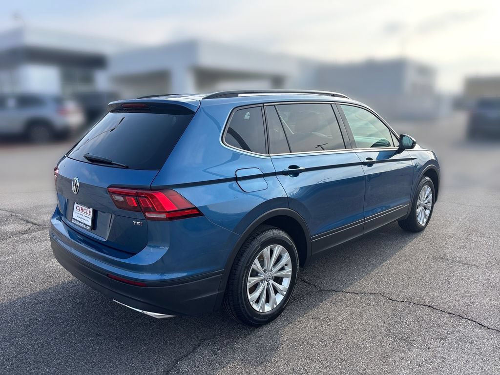 Used 2018 Volkswagen Tiguan S w/ Front Fog Lights Package FWD image 8