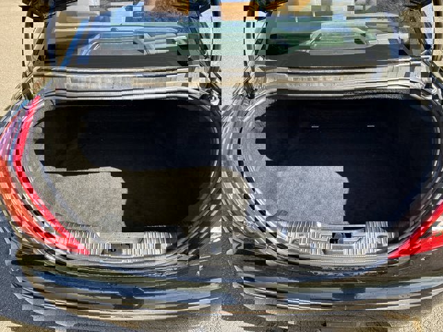 Used 2013 Jaguar XJ Base image 13