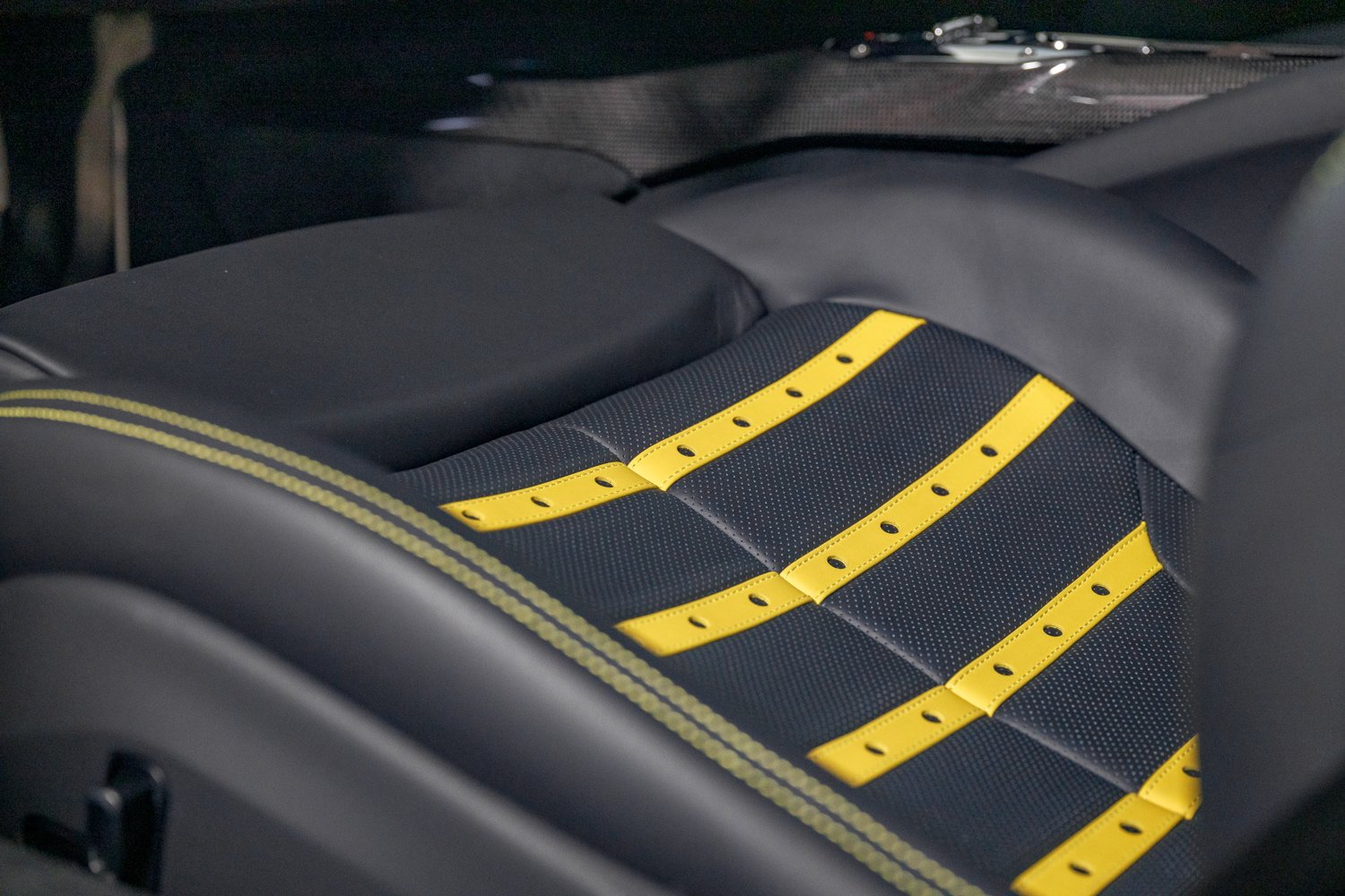 Certified 2025 Ferrari 296 GTB RWD image 31