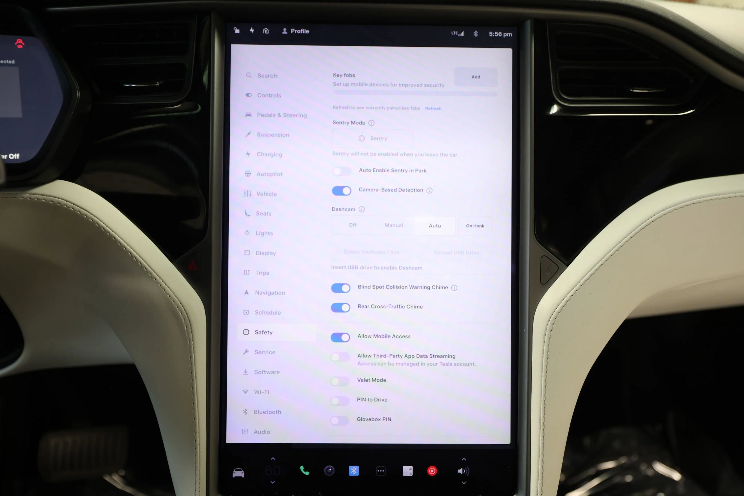 Used 2019 Tesla Model X Long Range AWD/4WD image 72