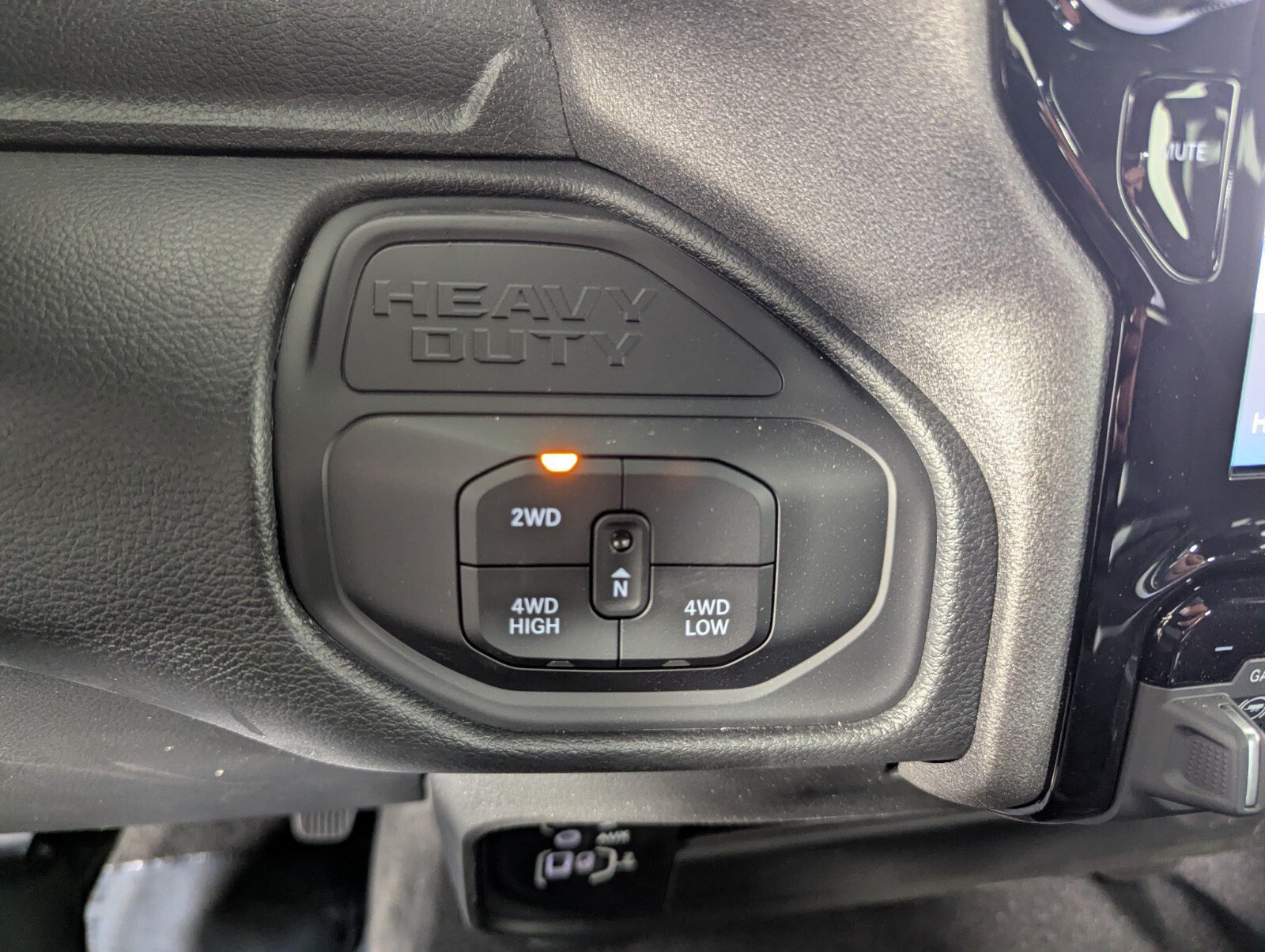 New 2026 RAM 2500 Tradesman AWD/4WD image 23