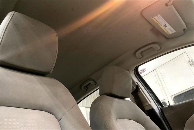 Used 2020 Chevrolet Sonic LT image 22