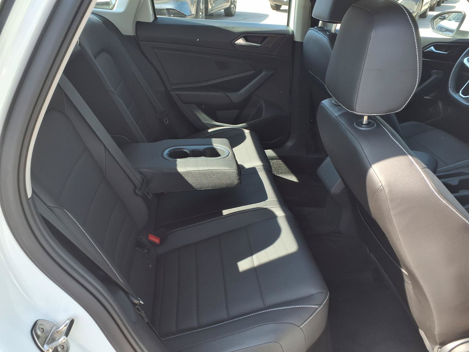 Used 2023 Volkswagen Jetta SE w/ Panoramic Sunroof Package FWD image 24