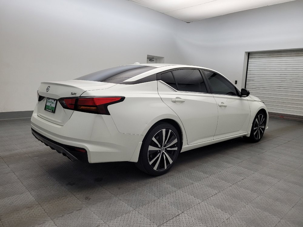 Used 2019 Nissan Altima 2.5 SR w/ SR Premium Package image 9